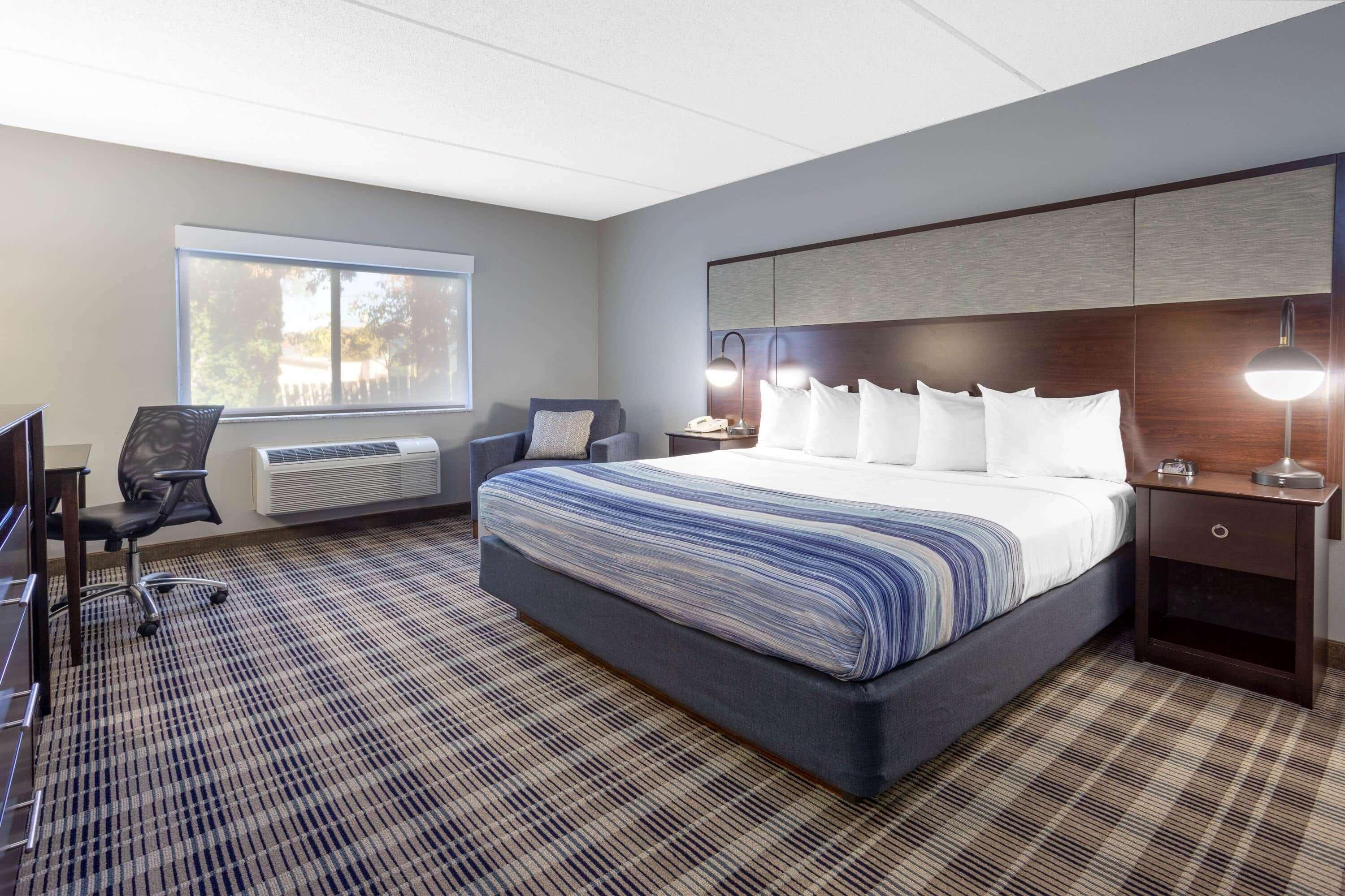 Americinn By Wyndham Madison South Bagian luar foto